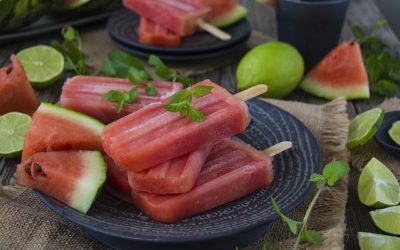 Poles of healthy and very easy watermelon and lemon